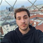 Soy un profesor particular con gran experiencia, destacado por mi habilidad para explicar conceptos complejos de manera clara y ac